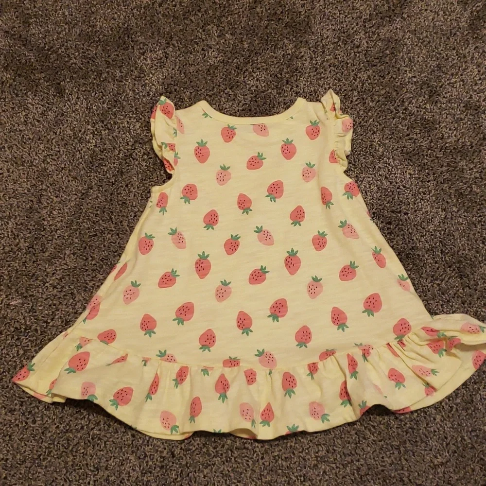 BUNDLE OF 4 DRESSES - Picture 13 of 14